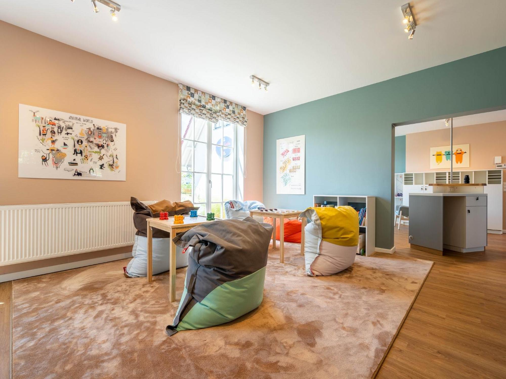 Reetland Am Meer - Luxusplus Reetdachvilla Mit 4 Schlafzimmern, Aussensauna, Loungebereich Und Kamin G07 Dranske Exteriör bild